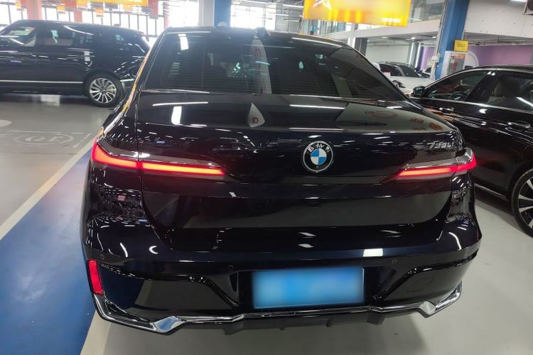 Used BMW 7 Series 2023 735Li M Sport Package Rear