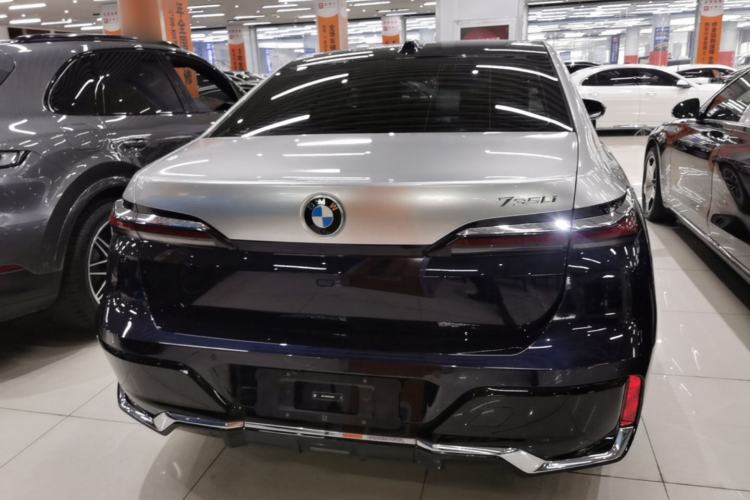 Used BMW 7 Series 2023 735Li M Sport Package Rear