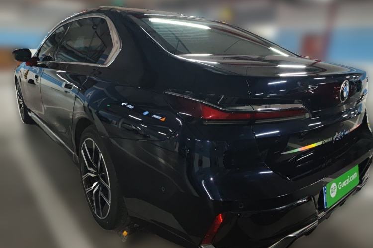 Used BMW 7 Series 2023 735Li M Sport Package Rear Left 45 Deg