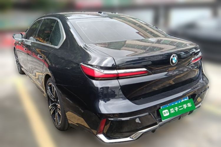Used BMW 7 Series 2023 740Li Luxury Edition M Sport Package Rear Left 45 Deg
