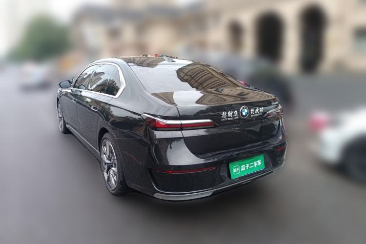 Used BMW 7 Series 2023 740Li Leading Edition Luxury Package Rear Left 45 Deg