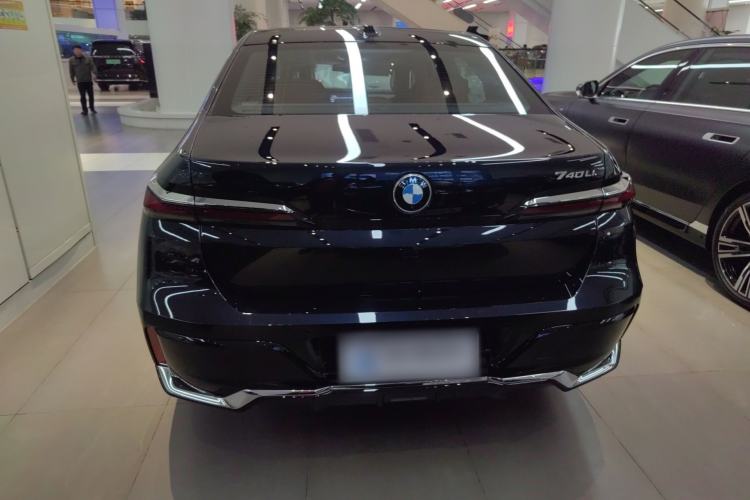 Used BMW 7 Series 2023 740Li Luxury Edition M Sport Package Rear