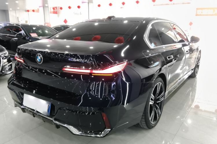 Used BMW 7 Series 2023 Restyled 740Li Luxury Edition M Sport Package Rear Right 45 Deg