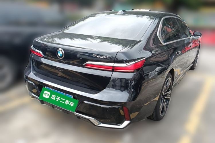 Used BMW 7 Series 2023 740Li Luxury Edition M Sport Package Rear Right 45 Deg