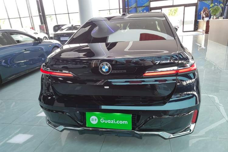 Used BMW 7 Series 2023 735Li M Sport Package Rear