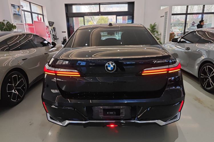 Used BMW 7 Series 2023 735Li M Sport Package Rear