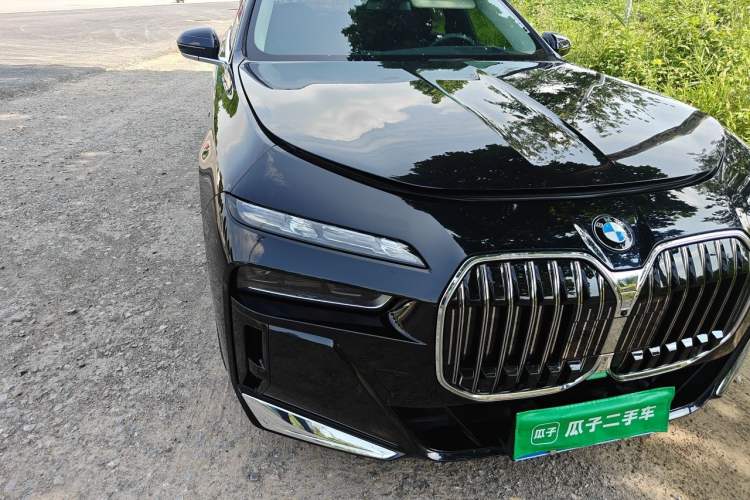 Used BMW 7 Series 2023 740Li Leading Model M Sport Package Right Front Headlight