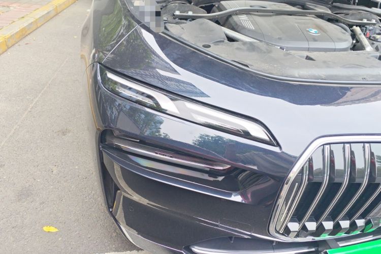 Used BMW 7 Series 2023 735Li Luxury Package Right Front Headlight