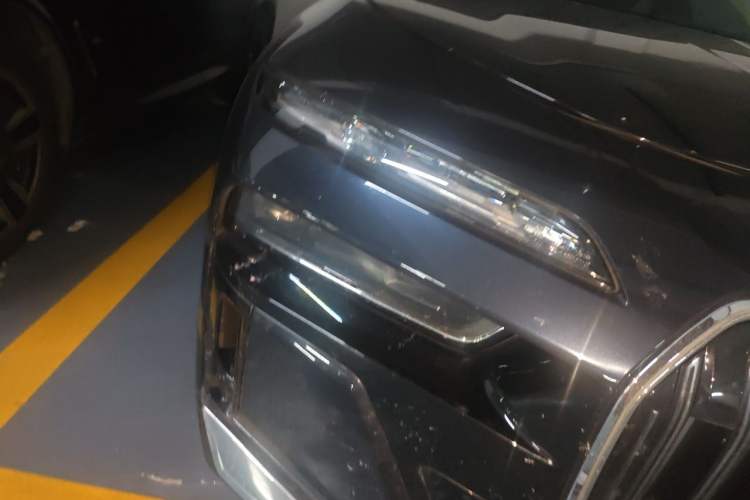 Used BMW 7 Series 2023 740Li Leading Model M Sport Package Right Front Headlight