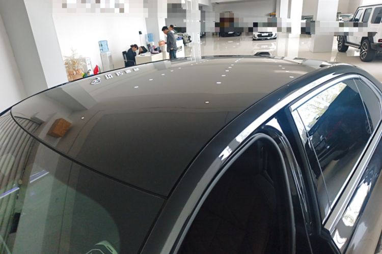 Used BMW 7 Series 2023 735Li M Sport Package Roof