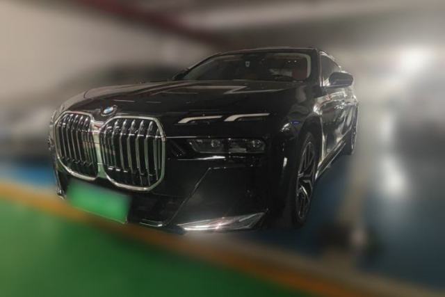 Used BMW 7 Series 2023 735Li M Sport Package