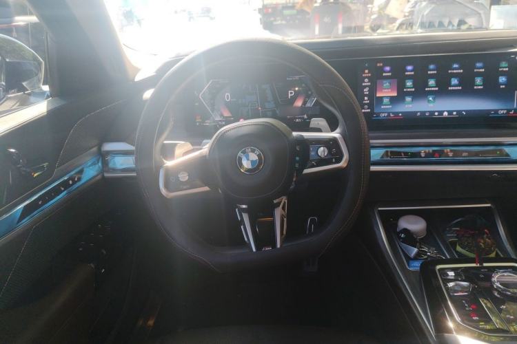 Used BMW 7 Series 2023 735Li M Sport Package Steering Wheel