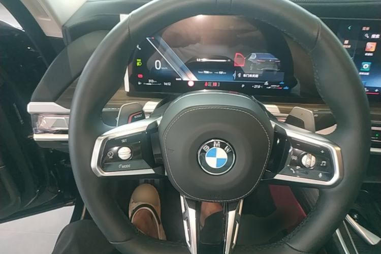 Used BMW 7 Series 2023 735Li M Sport Package Steering Wheel