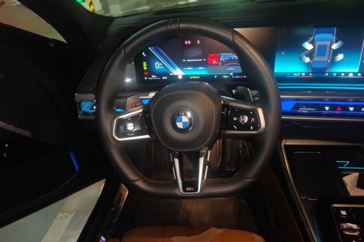Used BMW 7 Series 2023 740Li Luxury Edition M Sport Package Steering Wheel
