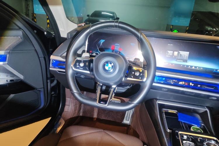 Used BMW 7 Series 2023 740Li Leading Model M Sport Package Steering Wheel