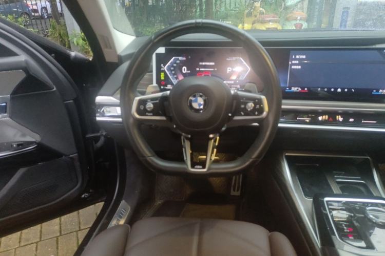 Used BMW 7 Series 2023 740Li Leading Model M Sport Package Steering Wheel