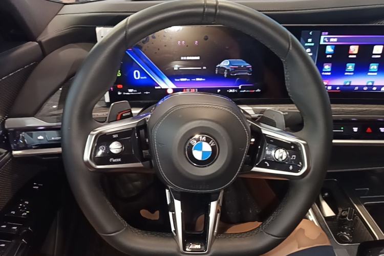 Used BMW 7 Series 2023 740Li Luxury Edition M Sport Package Steering Wheel