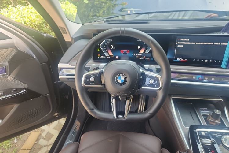 Used BMW 7 Series 2023 740Li Leading Model M Sport Package Steering Wheel