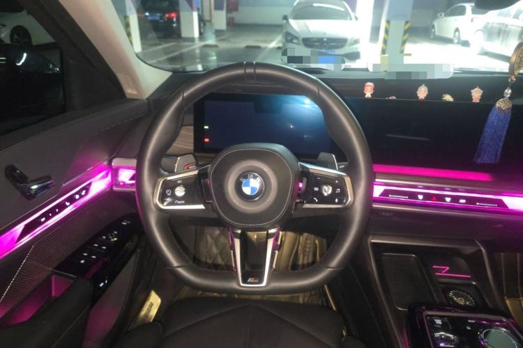 Used BMW 7 Series 2023 740Li Leading Model M Sport Package Steering Wheel