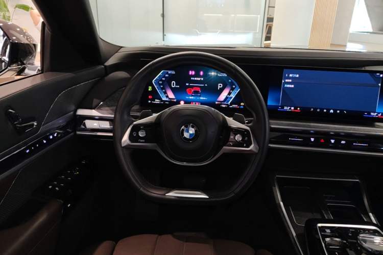 Used BMW 7 Series 2023 740Li Luxury Edition with Premium Package Steering Wheel