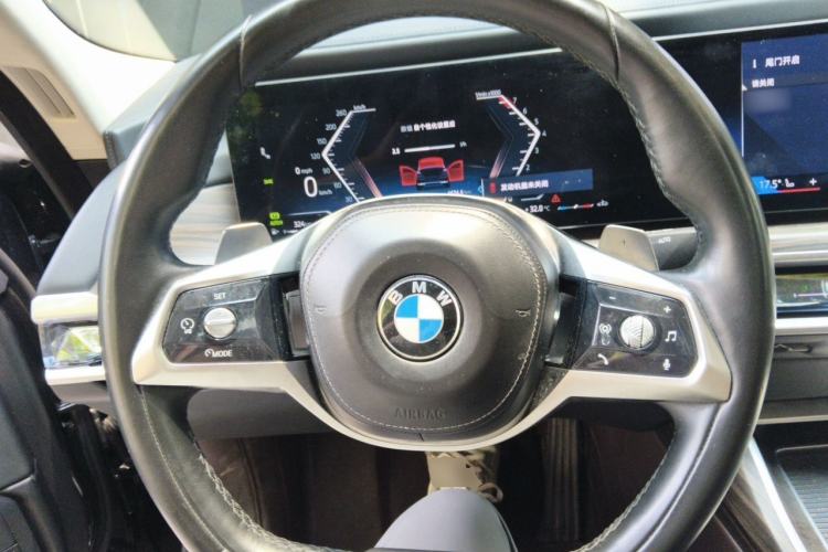 Used BMW 7 Series 2023 735Li Luxury Package Steering Wheel