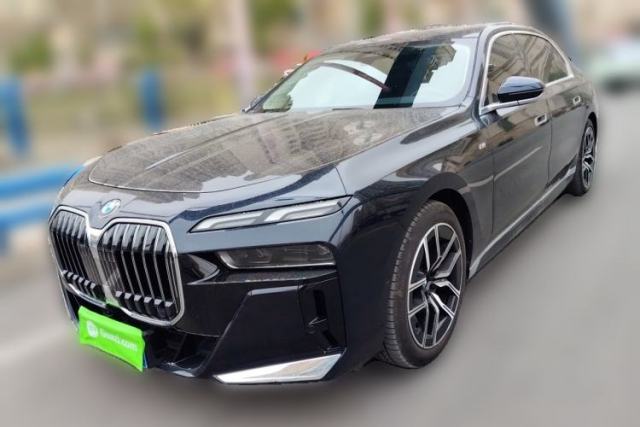Used BMW 7 Series 2023 735Li M Sport Package