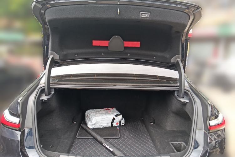 Used BMW 7 Series 2023 740Li Luxury Edition M Sport Package Trunk