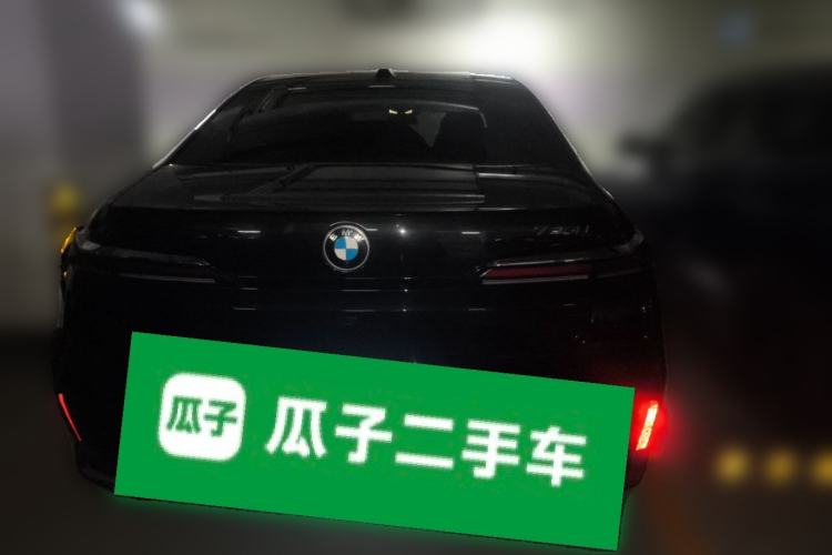 Used BMW 7 Series 2023 735Li M Sport Package Trunk