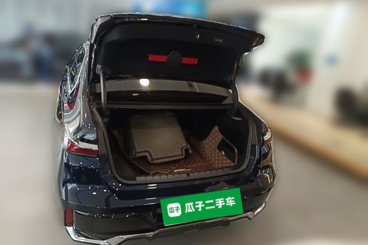 Used BMW 7 Series 2023 740Li Luxury Edition M Sport Package Trunk