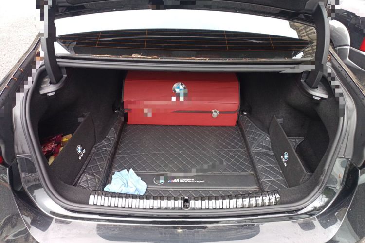 Used BMW 7 Series 2023 740Li Leading Edition Luxury Package Trunk