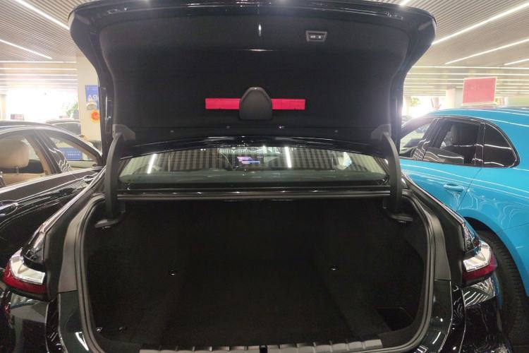 Used BMW 7 Series 2023 740Li Leading Model M Sport Package Trunk
