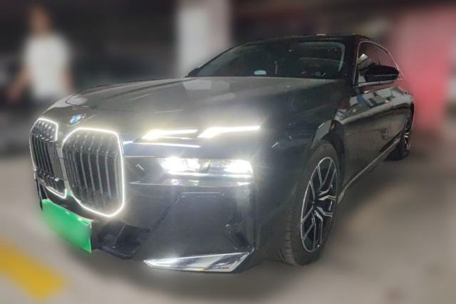 Used BMW 7 Series 2023 735Li M Sport Package