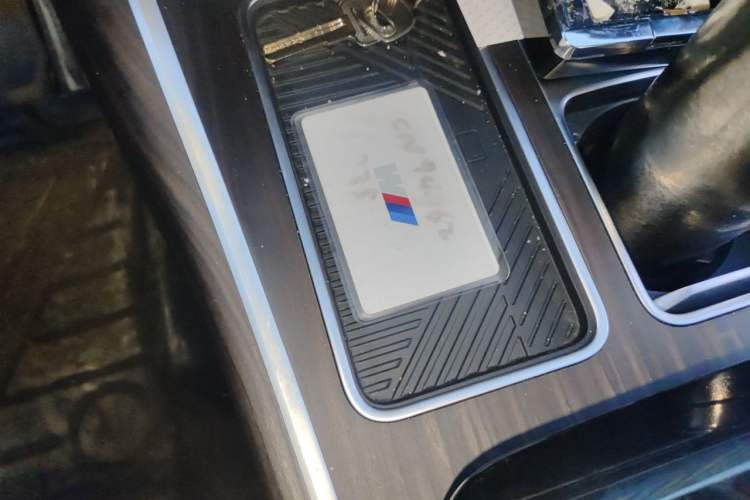 Used BMW 7 Series 2023 735Li M Sport Package Vehicle Key