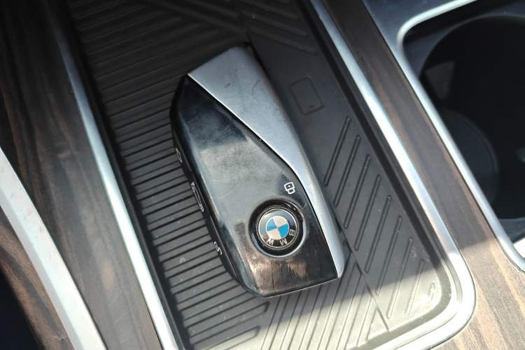 Used BMW 7 Series 2023 735Li M Sport Package Vehicle Key