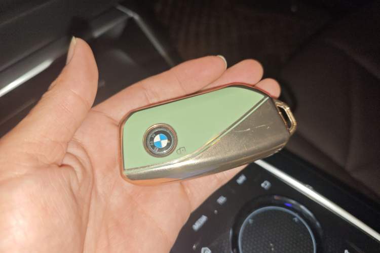Used BMW 7 Series 2023 735Li Luxury Package Vehicle Key