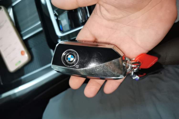 Used BMW 7 Series 2023 735Li M Sport Package Vehicle Key