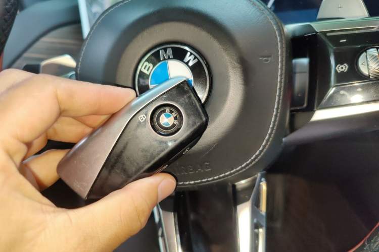 Used BMW 7 Series 2023 735Li M Sport Package Vehicle Key