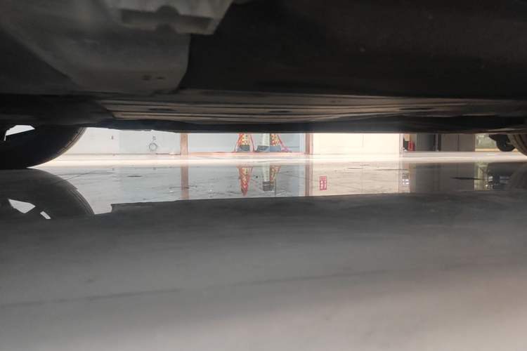 Used BMW 7 Series 2023 735Li M Sport Package Chassis Front Left