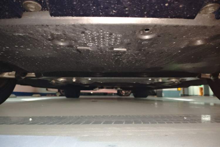 Used BMW 7 Series 2023 735Li M Sport Package Chassis Front