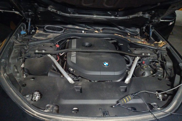 Used BMW 7 Series 2023 735Li M Sport Package Engine Bay