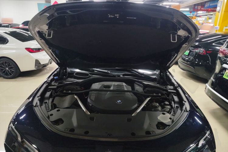 Used BMW 7 Series 2023 735Li M Sport Package Engine Bay
