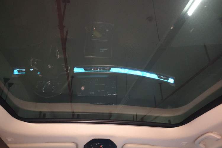 Used BMW 7 Series 2023 735Li M Sport Package Headliner