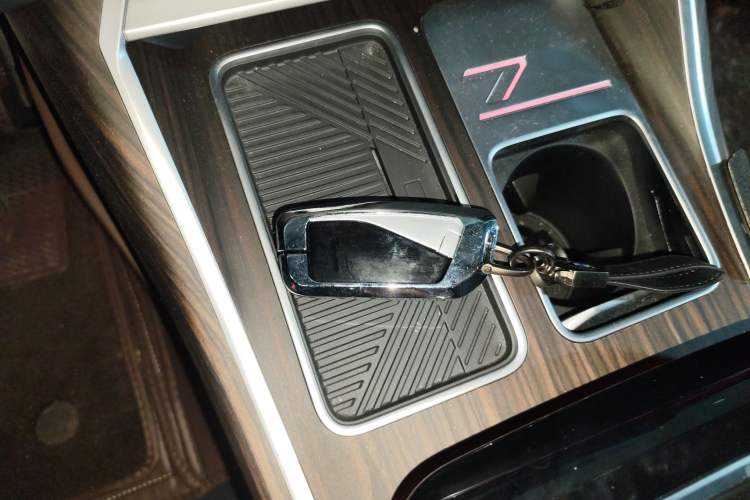 Used BMW 7 Series 2023 735Li M Sport Package Interior 1