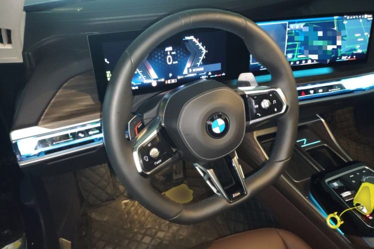 Used BMW 7 Series 2023 735Li M Sport Package Steering Wheel