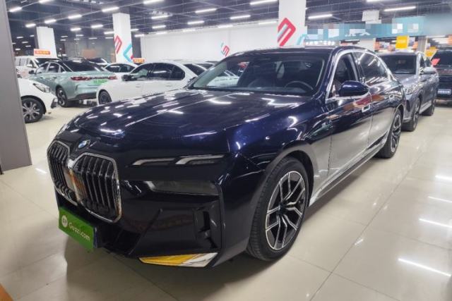 Used BMW 7 Series 2023 735Li M Sport Package