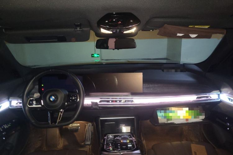 Used BMW 7 Series 2023 740Li Luxury Edition M Sport Package Center Console