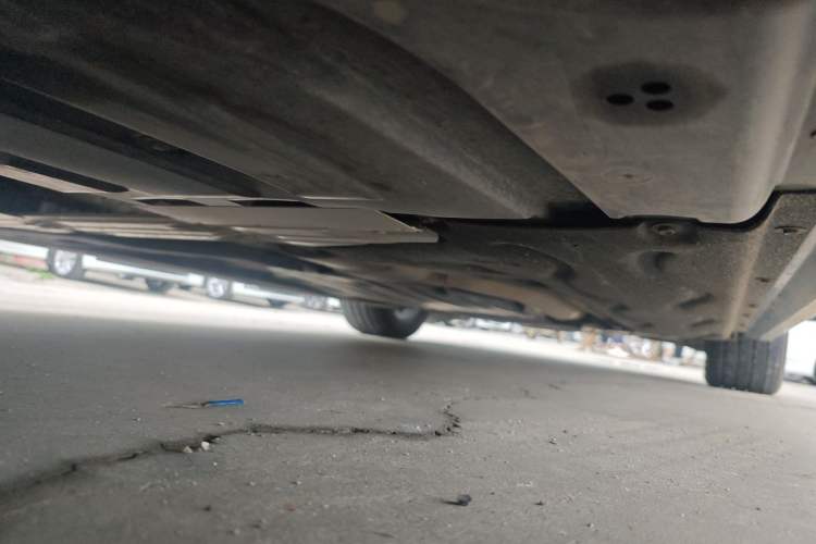Used BMW 7 Series 2023 735Li M Sport Package Chassis Rear Right