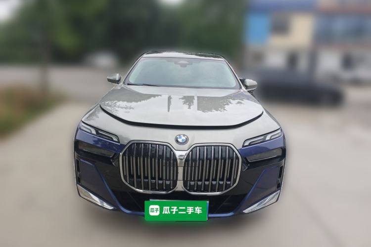 Used BMW 7 Series 2023 735Li M Sport Package Front