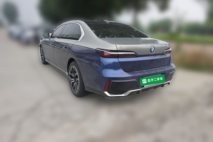 Used BMW 7 Series 2023 735Li M Sport Package Rear Left 45 Deg