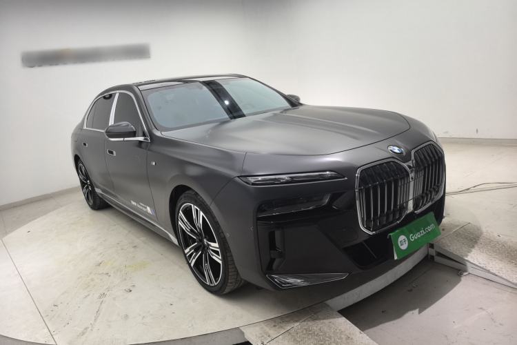 Used BMW 7 Series 2023 740Li Luxury Edition M Sport Package Exterior 2